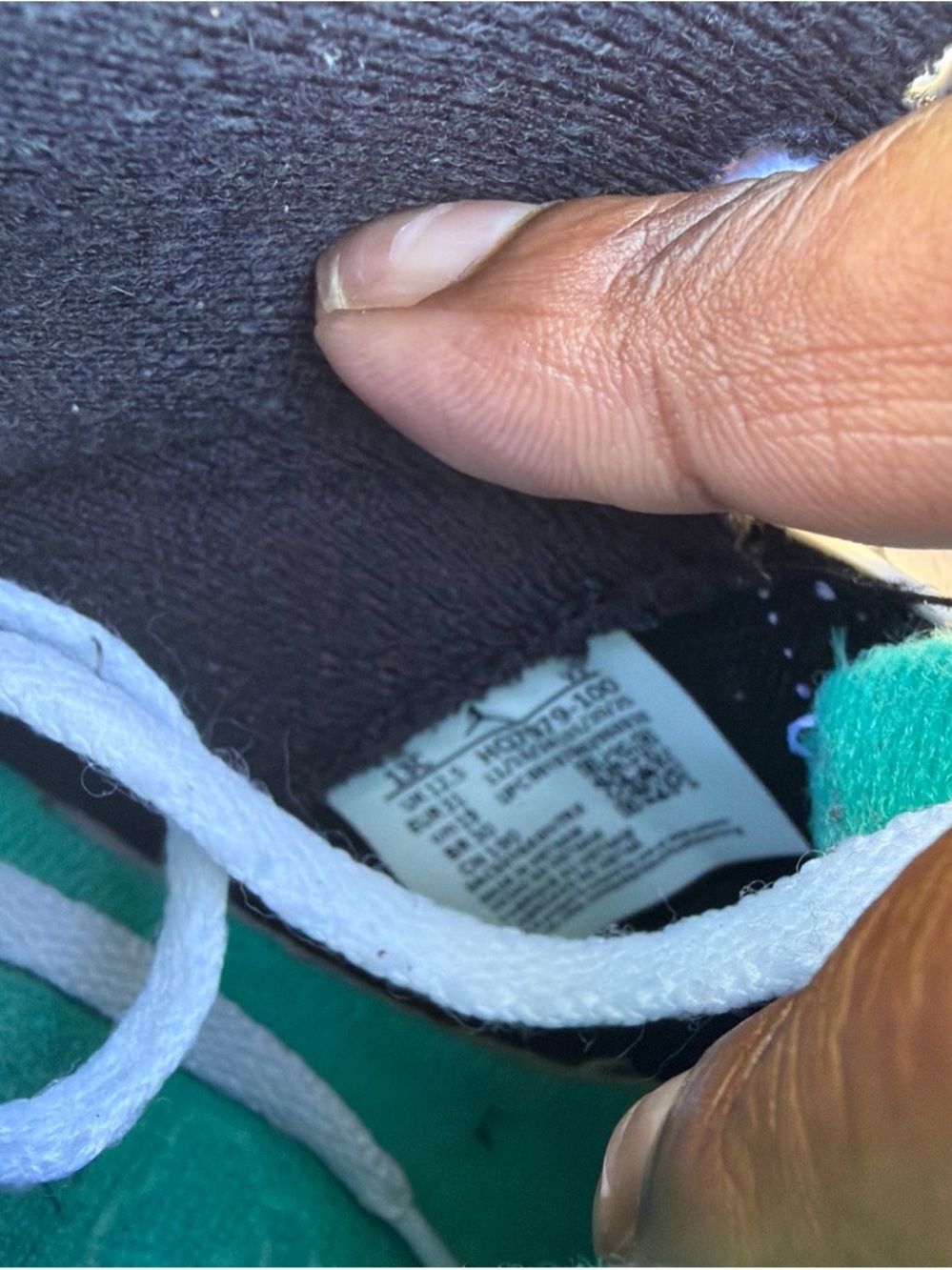 Jordan White Sneakers with Purple Tongue and Teal Jumpman - Picture 6 of 6